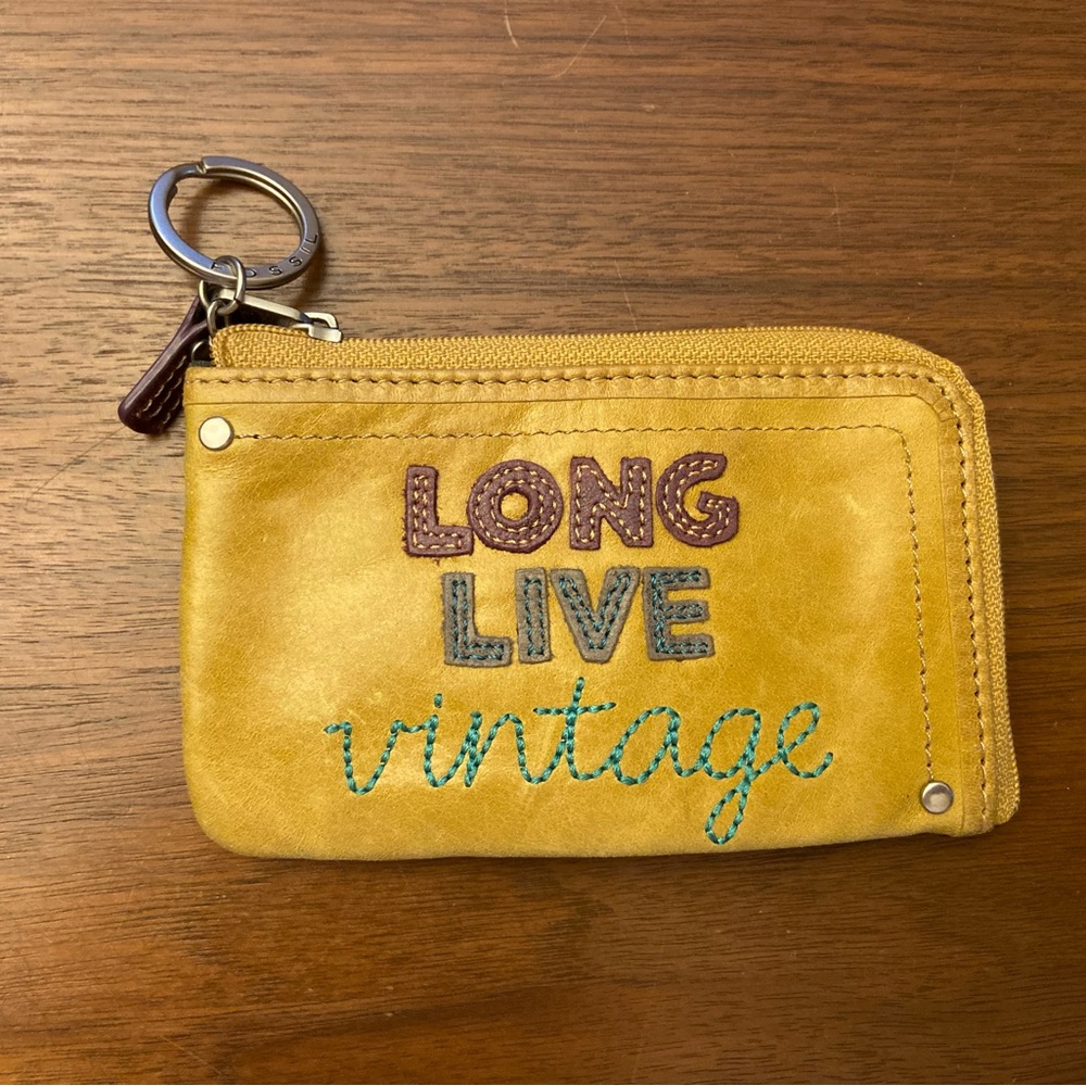 Yellow Vintage-Inspired Coin Purse